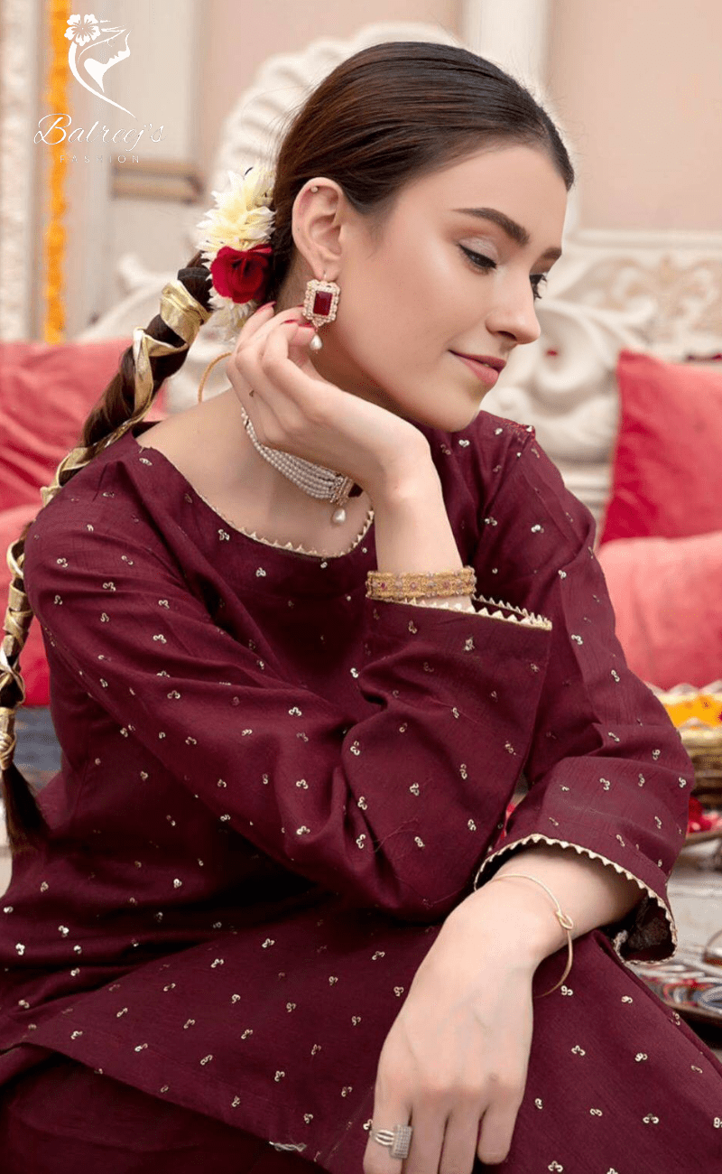 Raw Silk Radiance with Organza Grace image 3