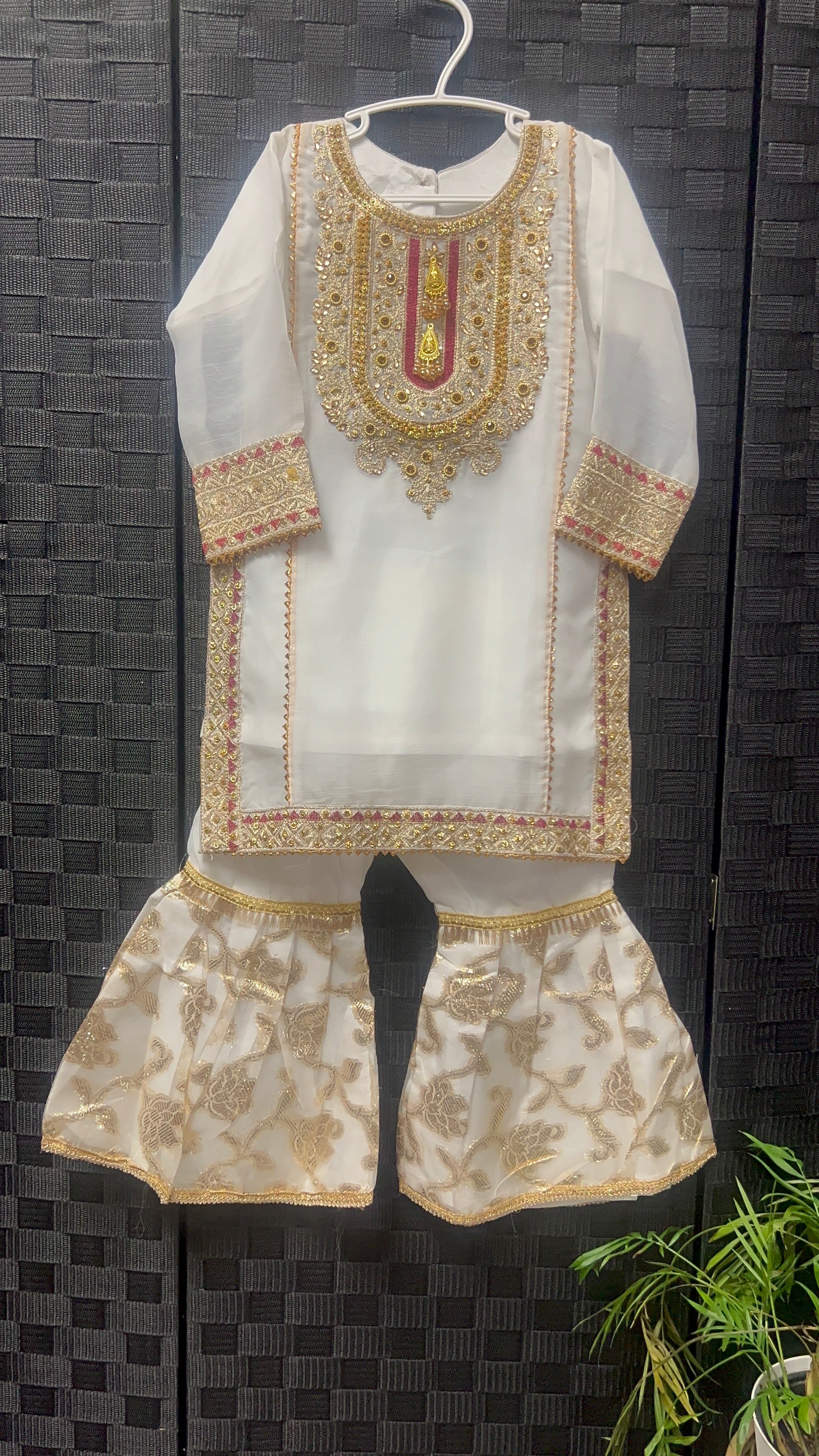 BMK-001 | Timeless White & Gold Chiffon Gharara Set for Girls