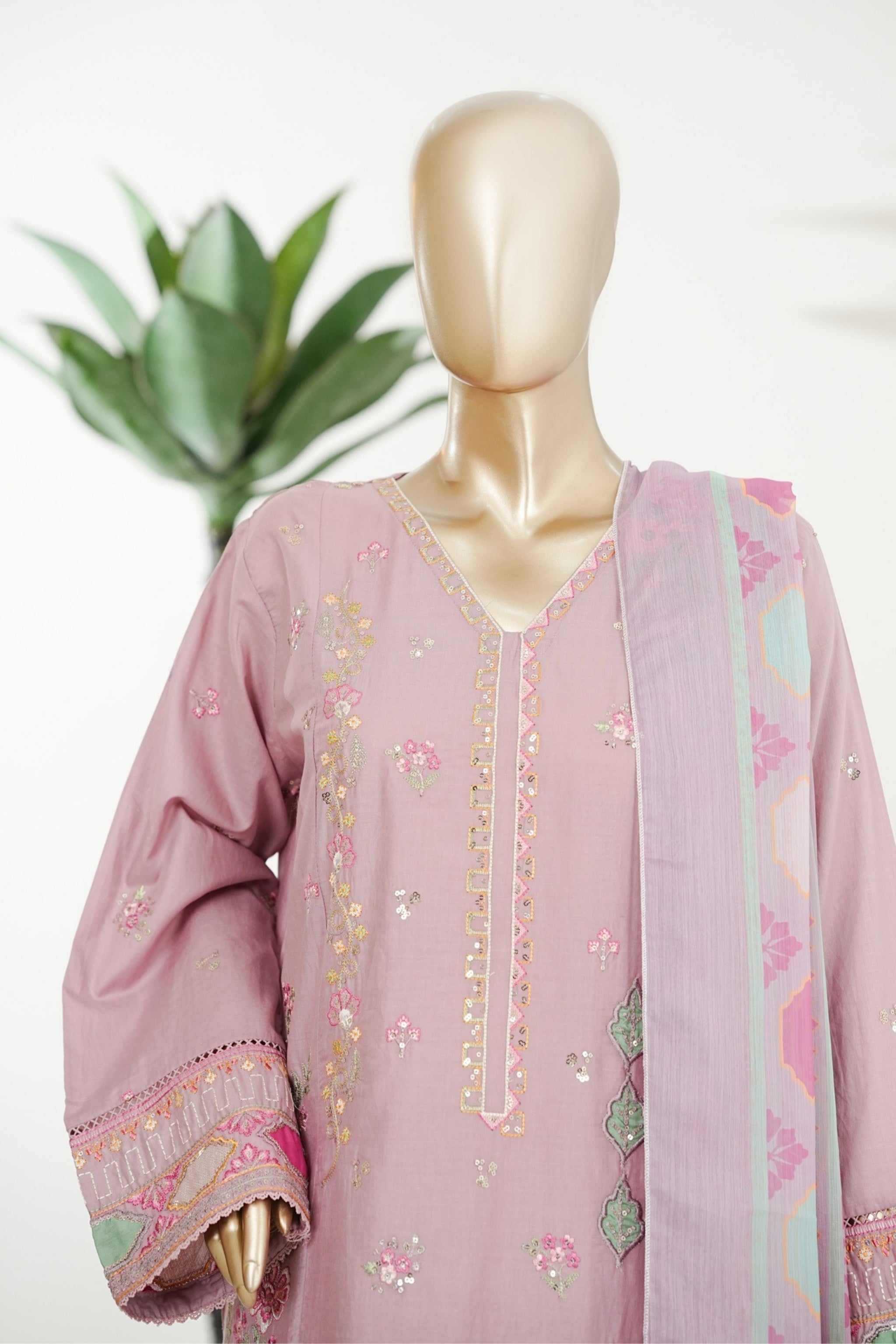 BM-011 - Bin Saeed Embroidered Printed Lawn - Ducky Pink