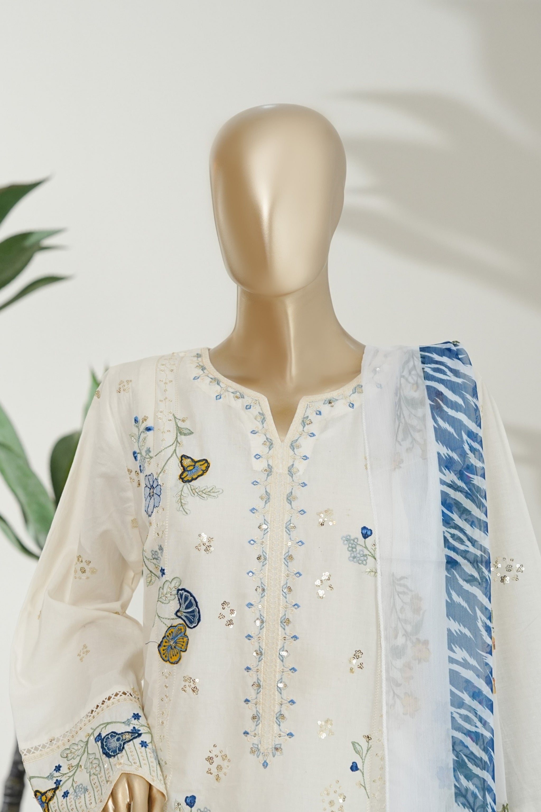 BM-007 - Bin Saeed Embroidered Printed Lawn - White