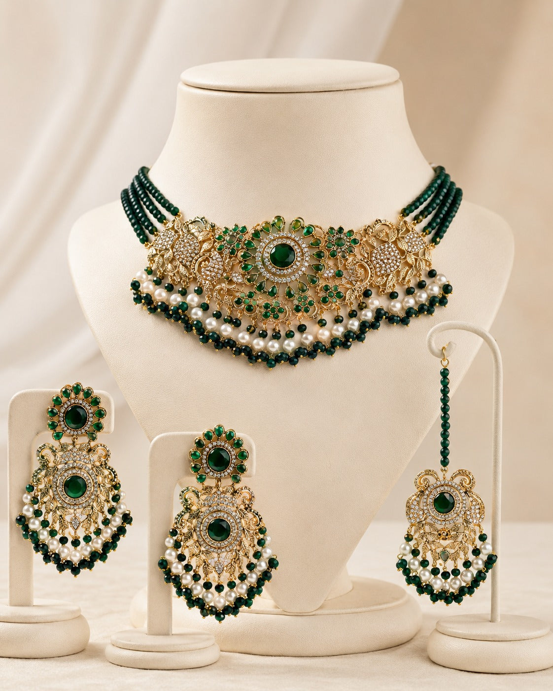 Green & Gold Necklace Set – Earrings & Maang Tikka for Women