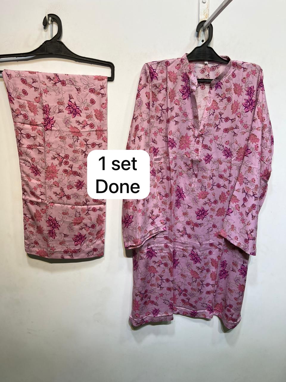 PC-06 Printed Linen Dusty Pink Matching Dusty Pink Neck V-Neck Button Placket Soft Floral Print 2PC Co-Ord Set