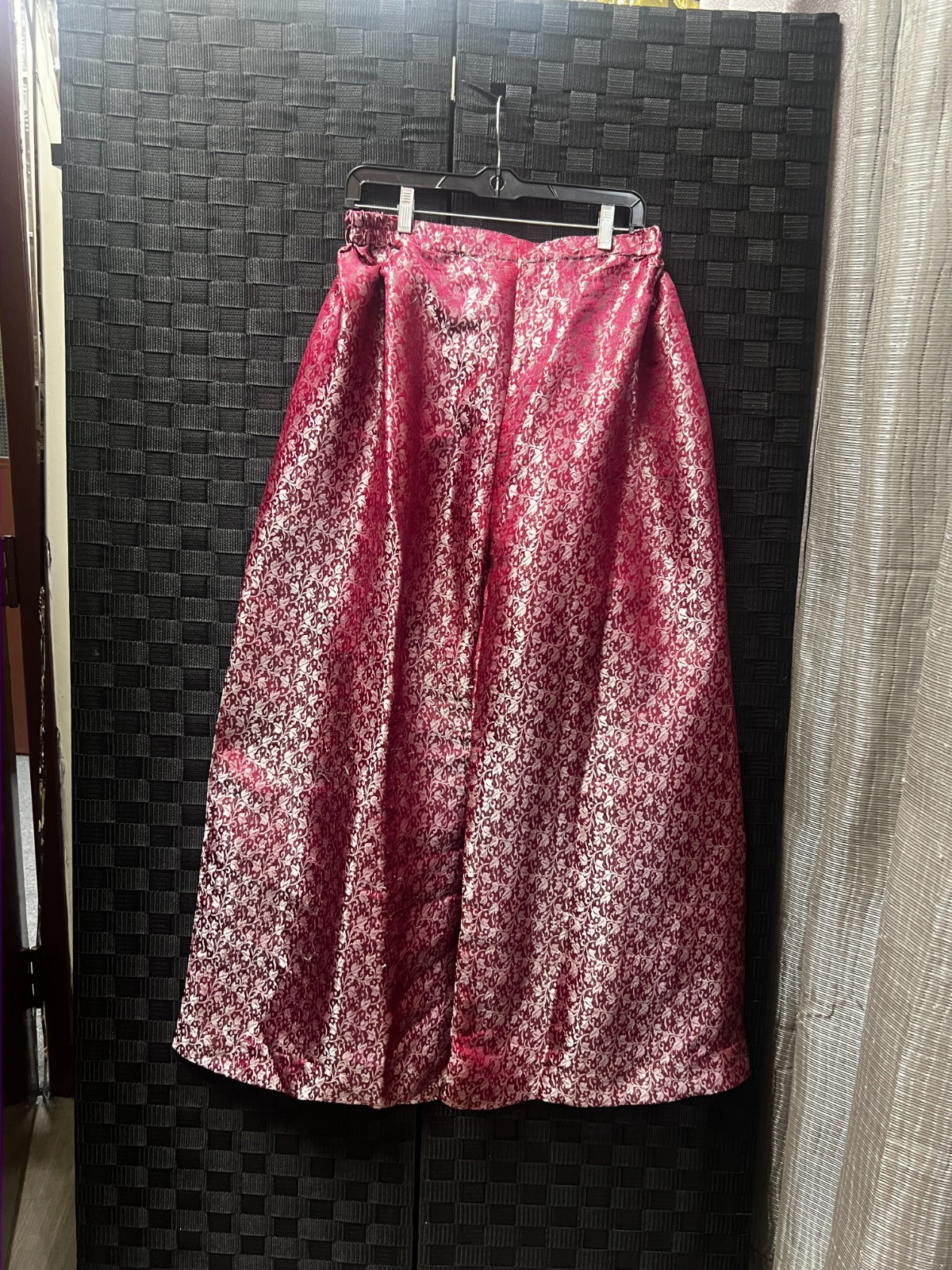 BM-TR-009 Ruby Red Gold Floral Damask Banarasi Jacquard Wide-Leg Trousers -