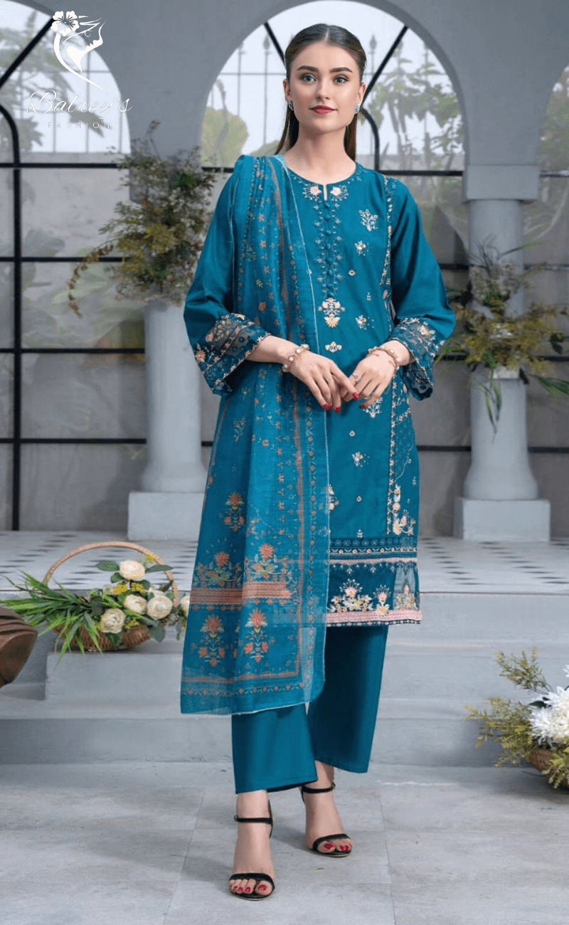 Embroidered Lawn with Khaddi Dupatta image 4