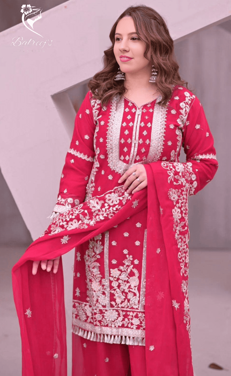 Dur-e-Fishan Silver Embroidered Suit image 3