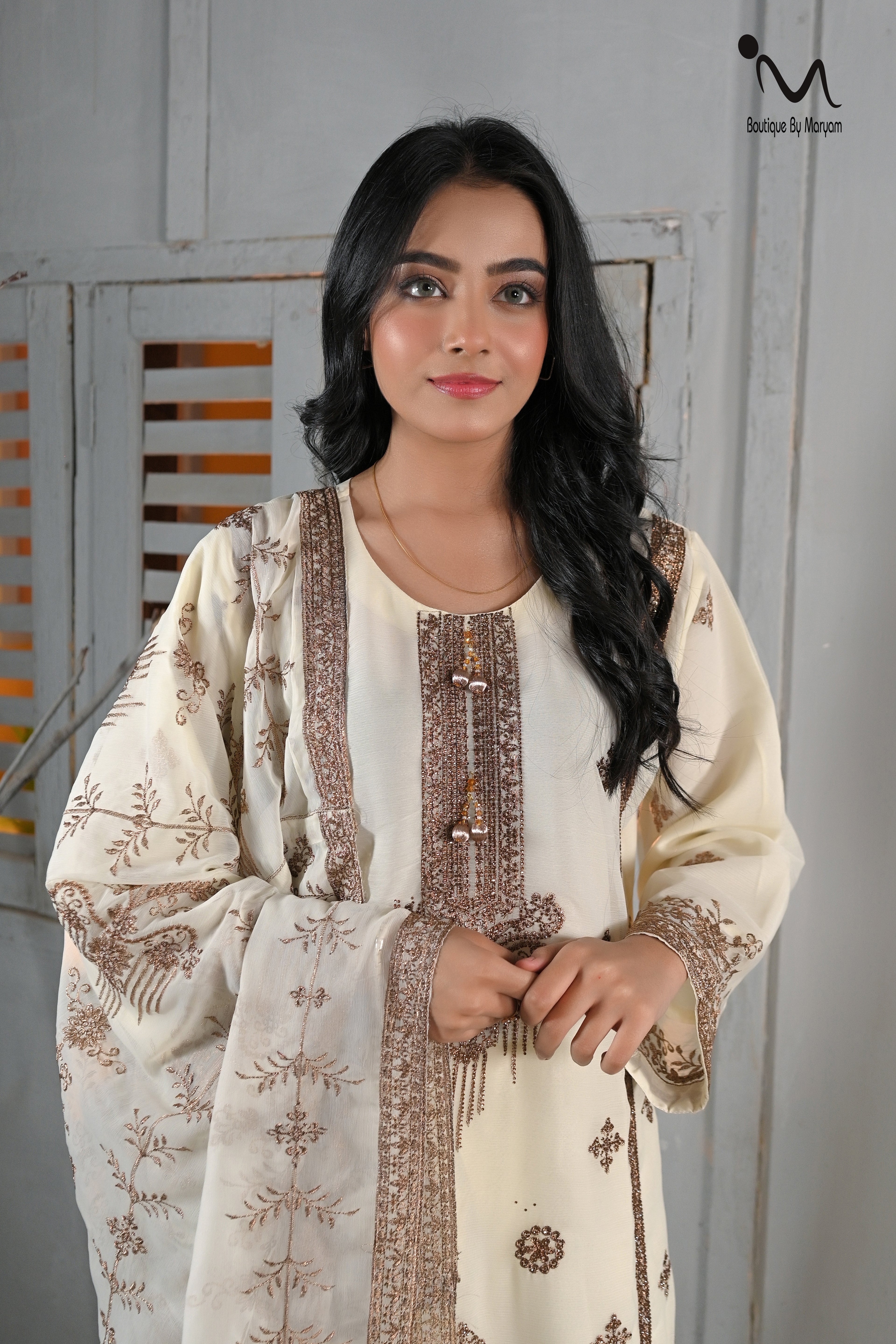 BF - 028 3PC Golden Zari & Stone Work Suit | Luxury Wedding Wear Ensemble - Boutique By MaryamBoutique By MaryamBoutique By MaryamBF-028-Cream-ScreamsBF - 028 3PC Golden Zari & Stone Work Suit | Luxury Wedding Wear Ensemble