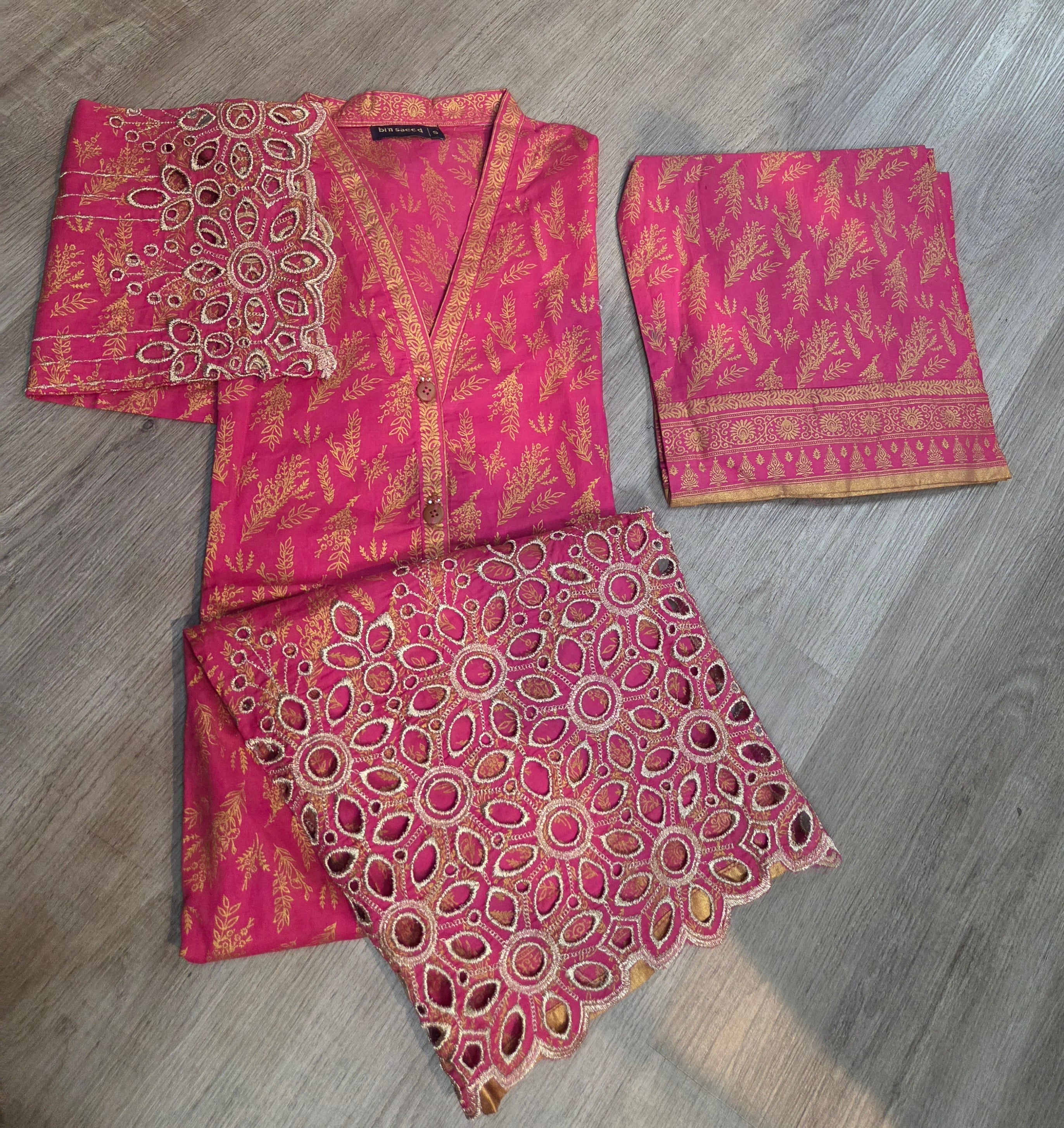 Bin Saeed Signature Embroidered 2 - Piece Co - ord Set – Premium Cotton/Lawn Collection - Boutique By MaryamBoutique By MaryamBoutique By MaryampinksBin Saeed Signature Embroidered 2 - Piece Co - ord Set – Premium Cotton/Lawn Collection