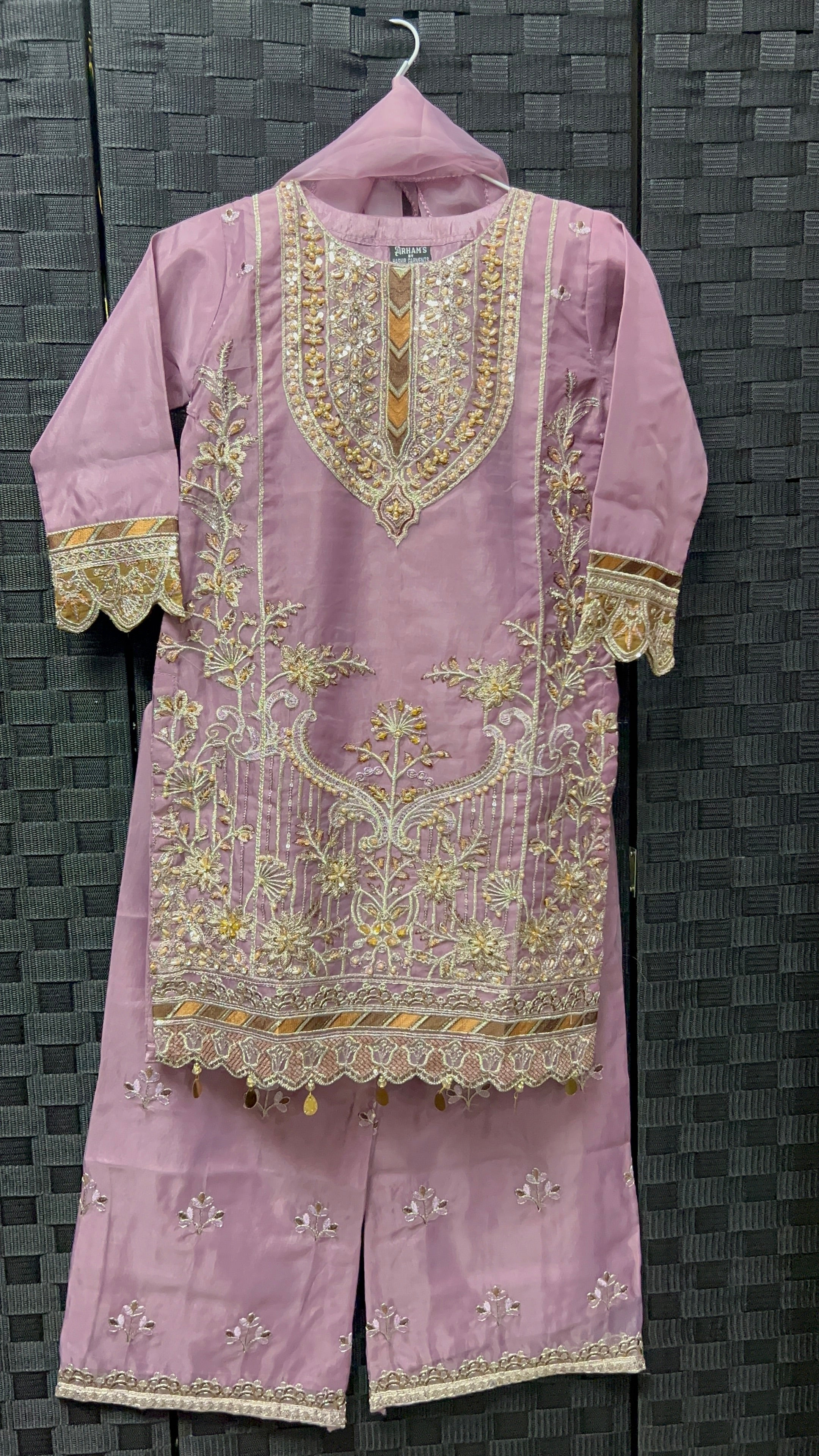 BMK - 013 | Pastel Purple Organza Set with Light Gold Embellishments - Boutique By MaryamBoutique By MaryamBoutique By Maryam26BMK - 013 | Pastel Purple Organza Set with Light Gold Embellishments