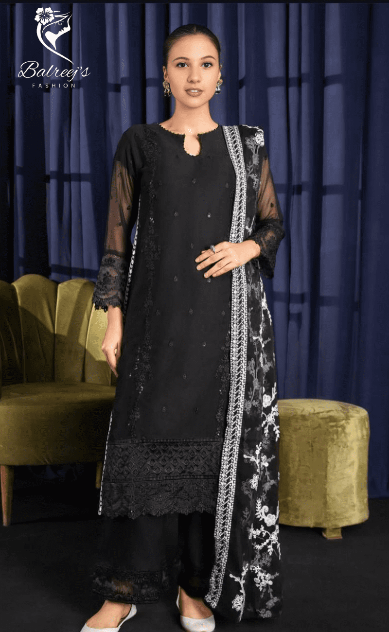 Chiffon Embroidered Sequin Dupatta Suit image 6