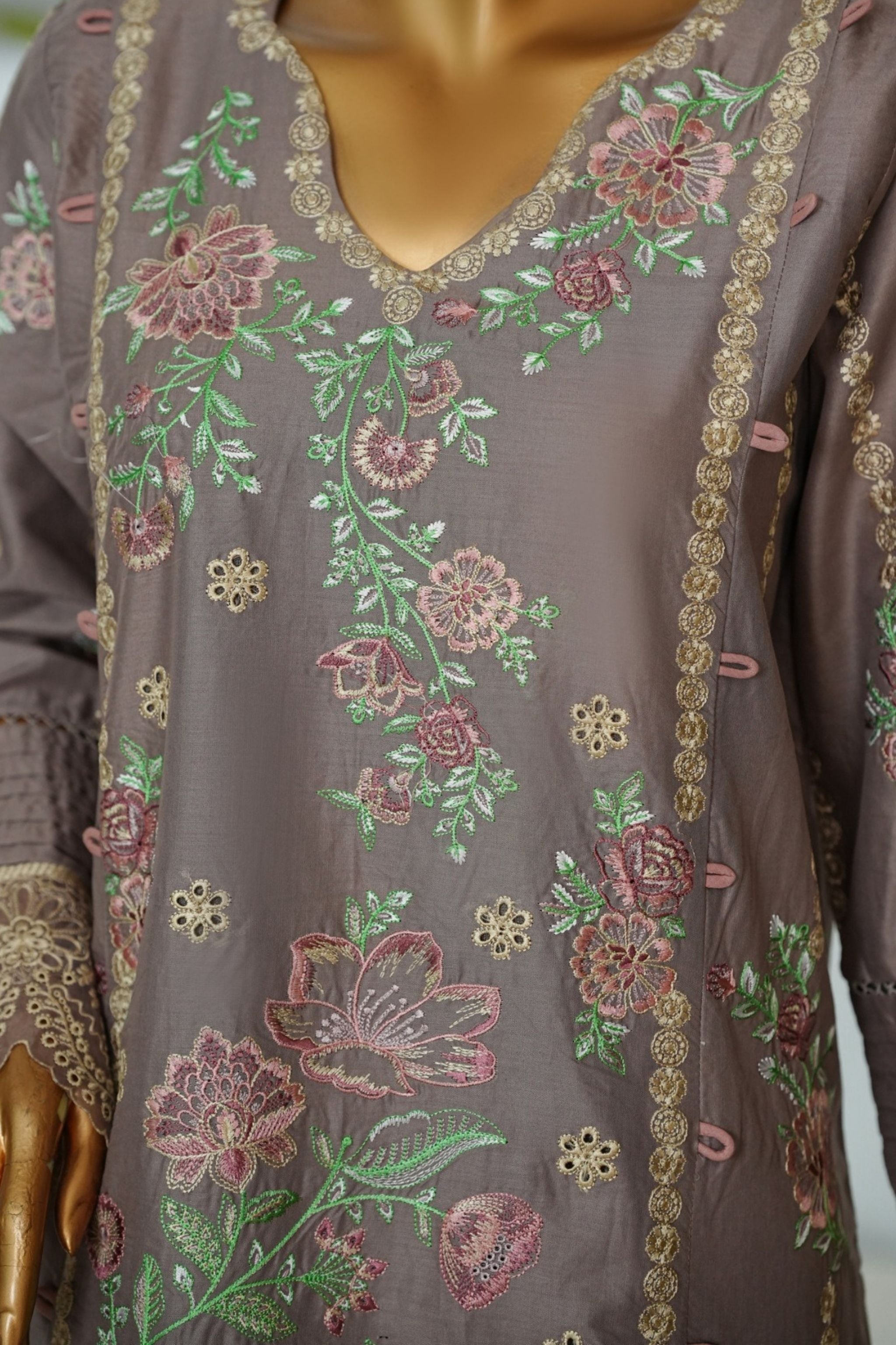ECF - 18 Bin Saeed Original Peach Coral Embroidered Cotton Fabric 3 - Piece Suit - Size S - M - L - Boutique By MaryamBoutique By MaryamBoutique By MaryamECF-18-SsECF - 18 Bin Saeed Original Peach Coral Embroidered Cotton Fabric 3 - Piece Suit - Size S - M - L