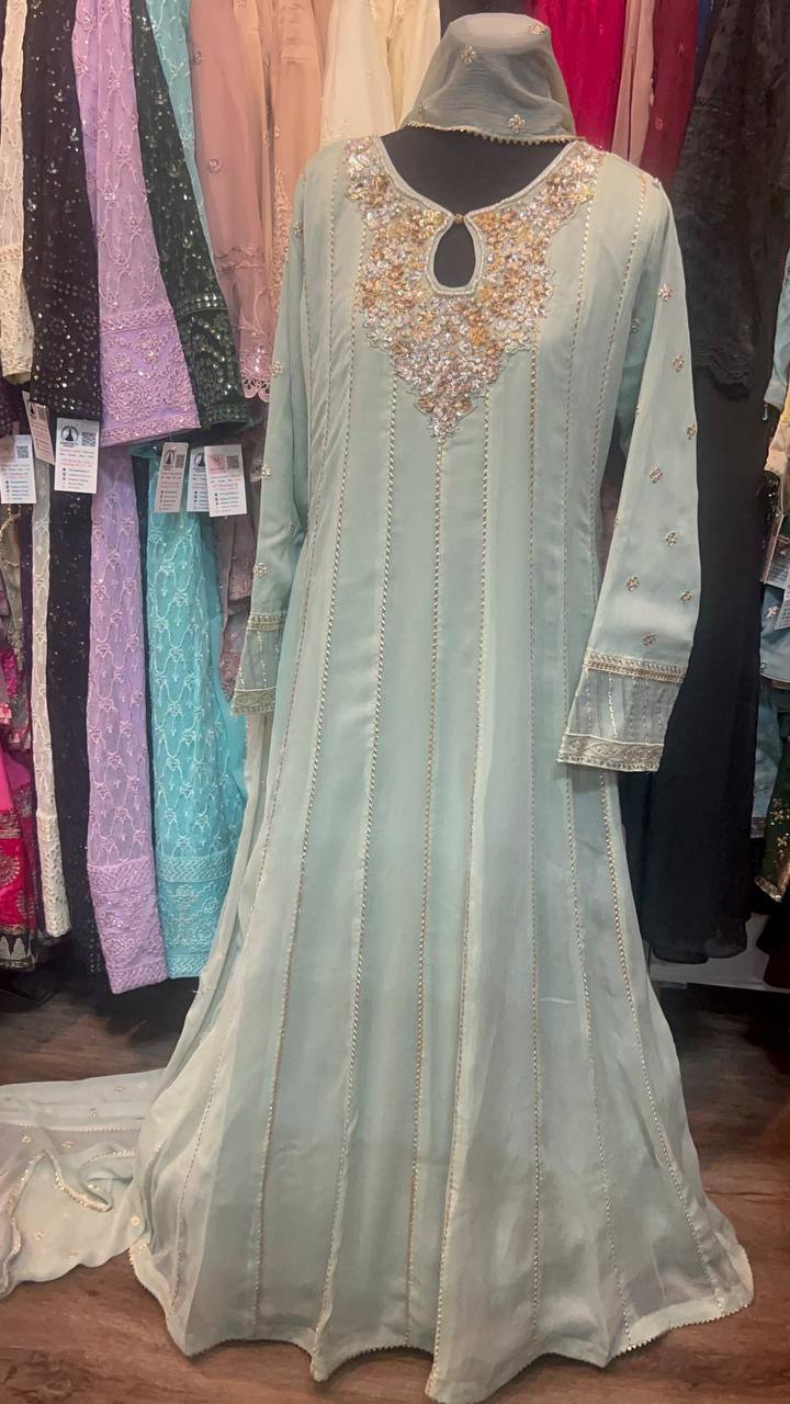Elegant Chiffon Maxi Dress - Boutique Maryam | Formal Wedding & Party Gown - Boutique By MaryamBoutique By MaryamBoutique By MaryampistachiosElegant Chiffon Maxi Dress - Boutique Maryam | Formal Wedding & Party Gown