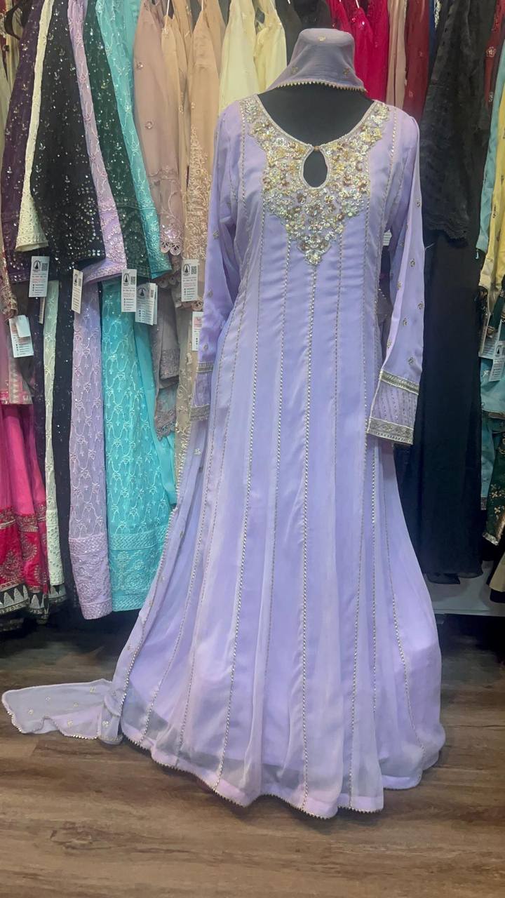 Elegant Chiffon Maxi Dress - Boutique Maryam | Formal Wedding & Party Gown - Boutique By MaryamBoutique By MaryamBoutique By MaryamlavendersElegant Chiffon Maxi Dress - Boutique Maryam | Formal Wedding & Party Gown