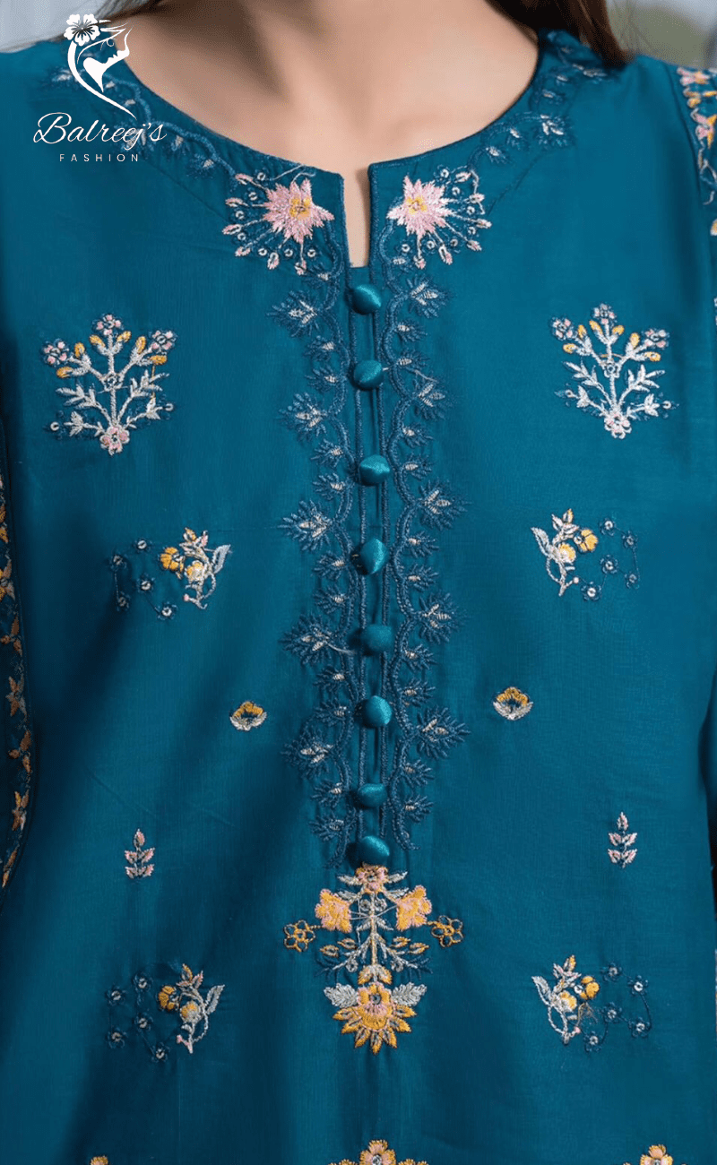 Embroidered Lawn with Khaddi Dupatta image 3