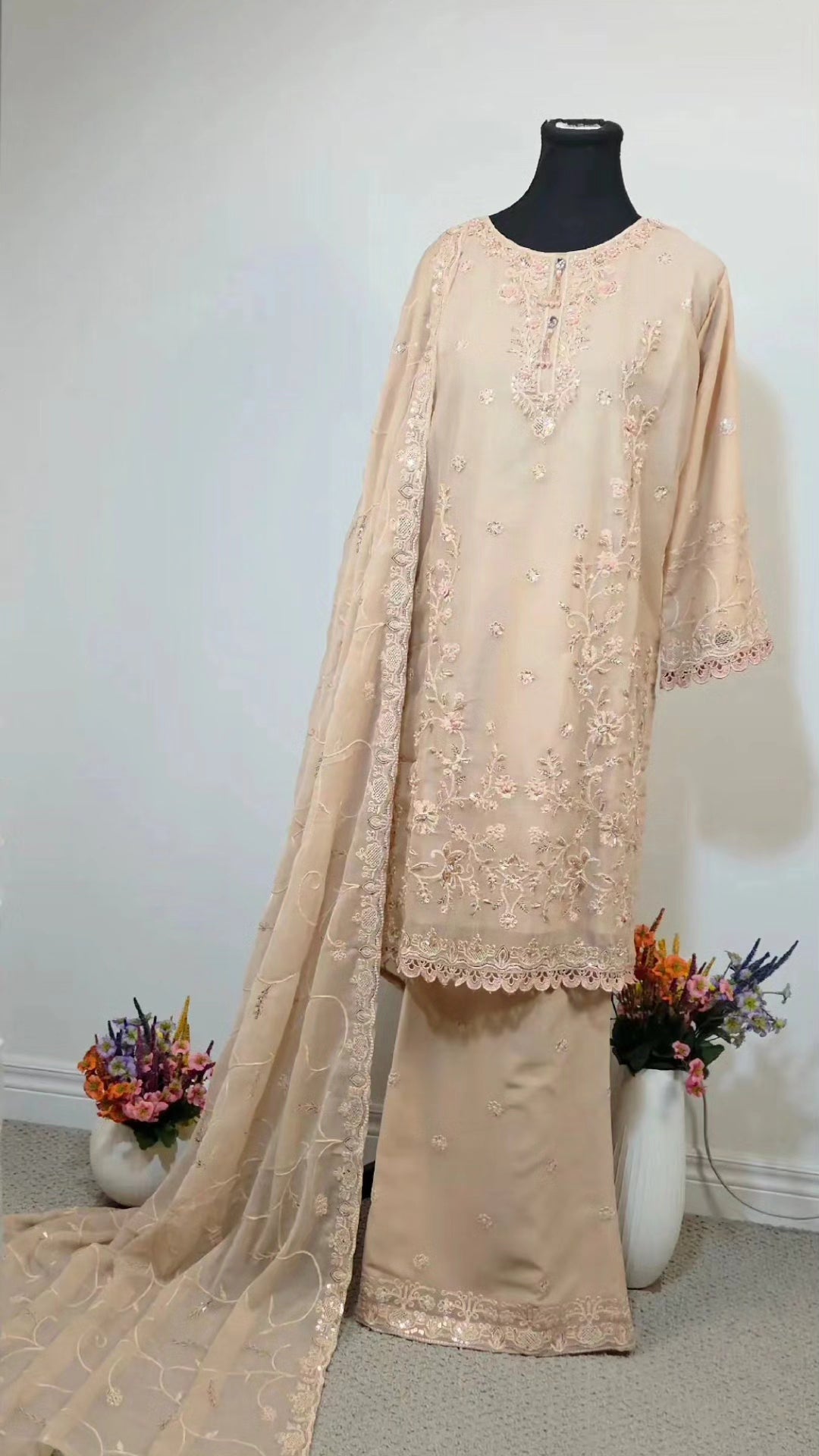 Premium Embroidered Chiffon Ensemble – Exquisite Thread Work & Hand-Placed Embellishments