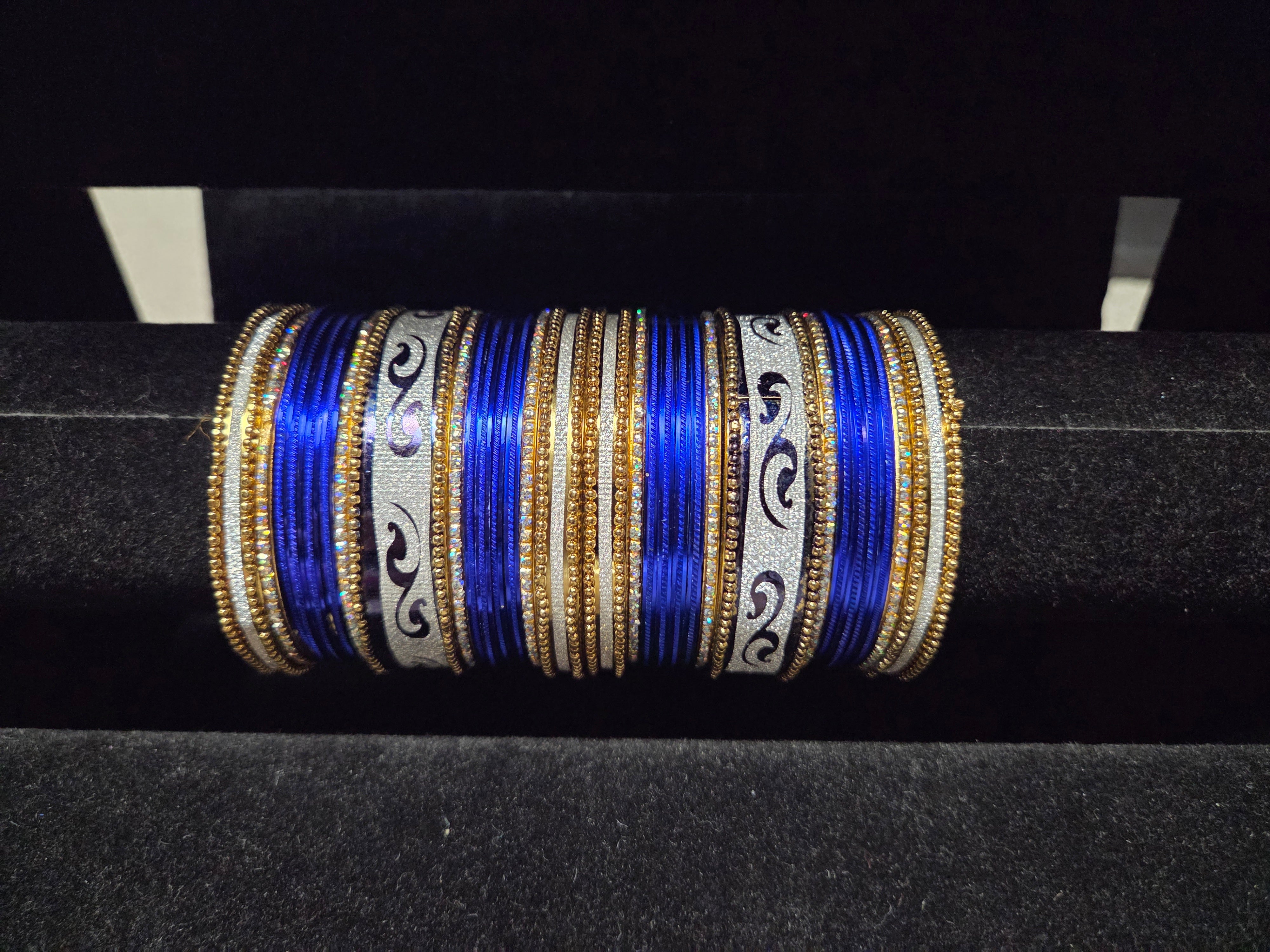 Premium Metal Bangles with High-Shine Gold & Silver Lacquer Finish – Set of [X]