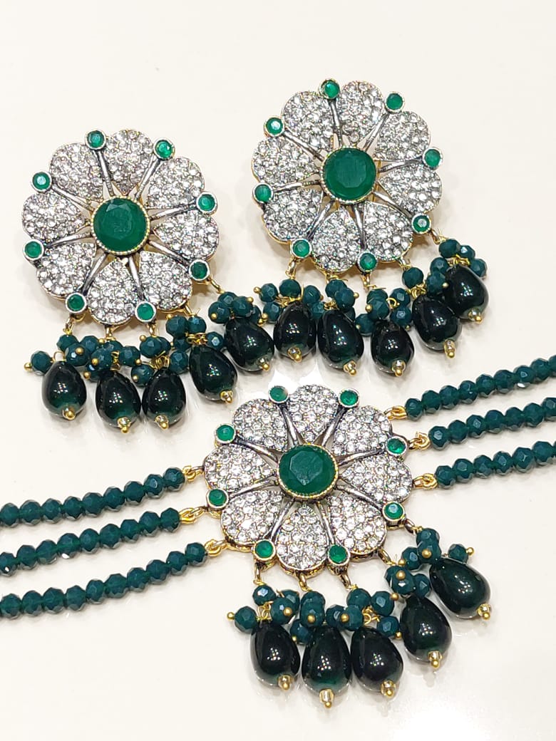 Sunflower Crystal Choker Set | 8 Vibrant Colors | Handcrafted Beaded Jewelry BMJ - 005 - Boutique By MaryamBoutique By MaryamBoutique By Maryampeacock - greenSunflower Crystal Choker Set | 8 Vibrant Colors | Handcrafted Beaded Jewelry BMJ - 005